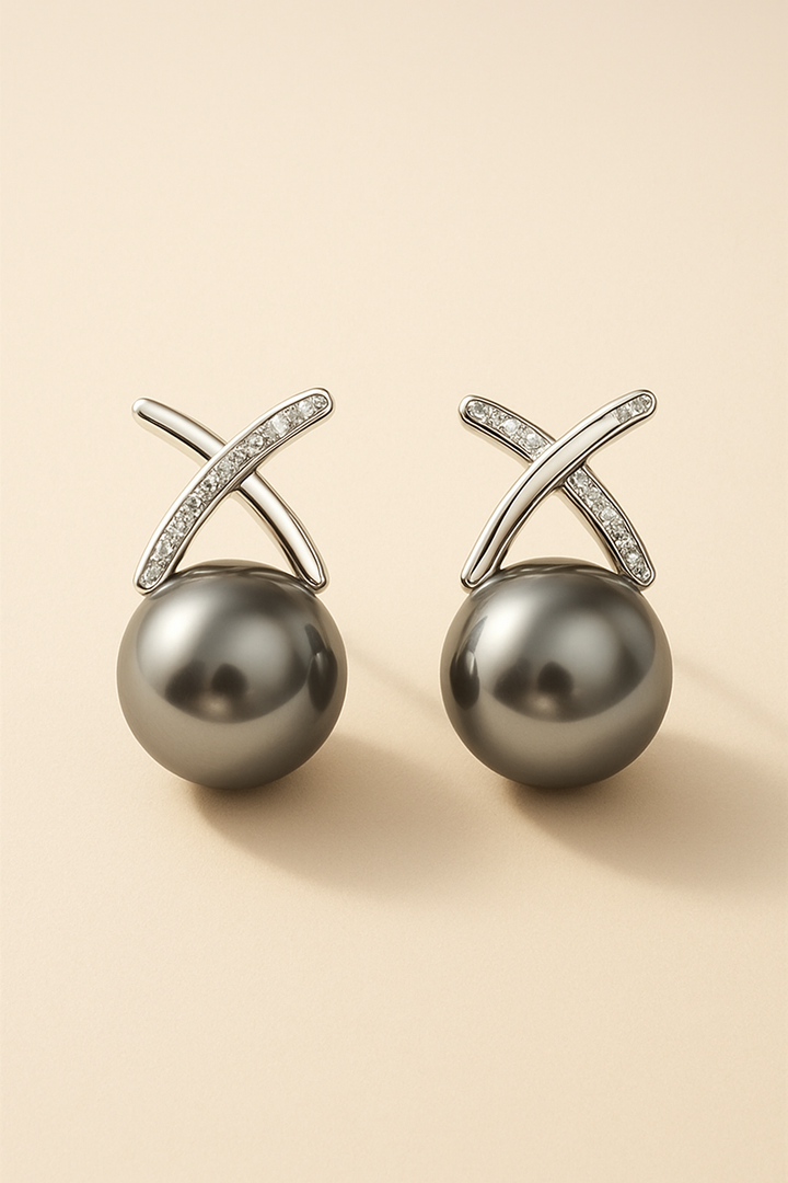 Soft Pearl Stud Earrings