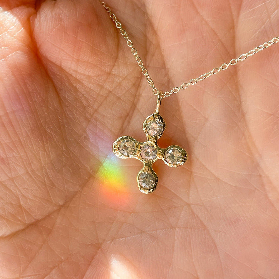 Light Luxury Floral Cross Pendant – Elegant Zircon Necklace