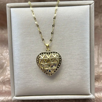 Soft Heart Necklace