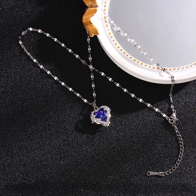 Soft Heart Necklace