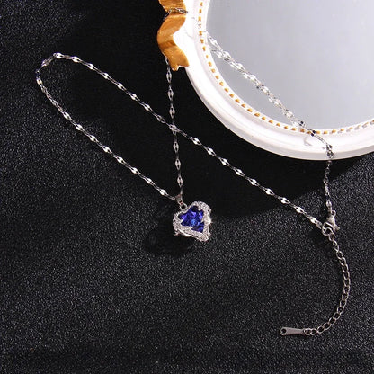 Soft Heart Necklace